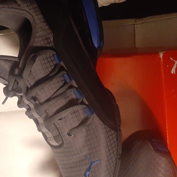 PUMA - Picture 10 of 12